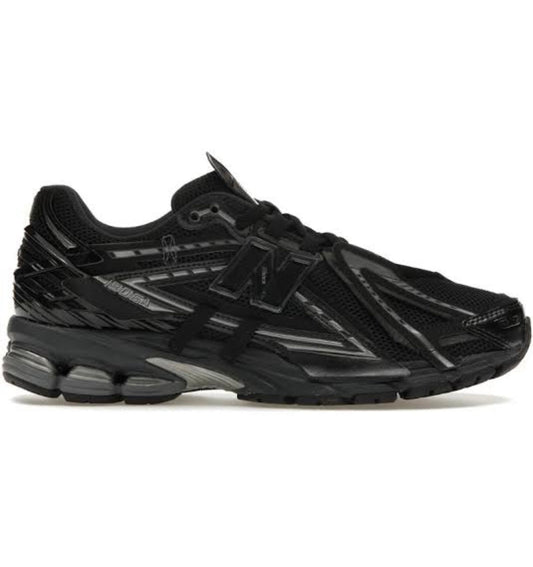 New Balance 1906 Black